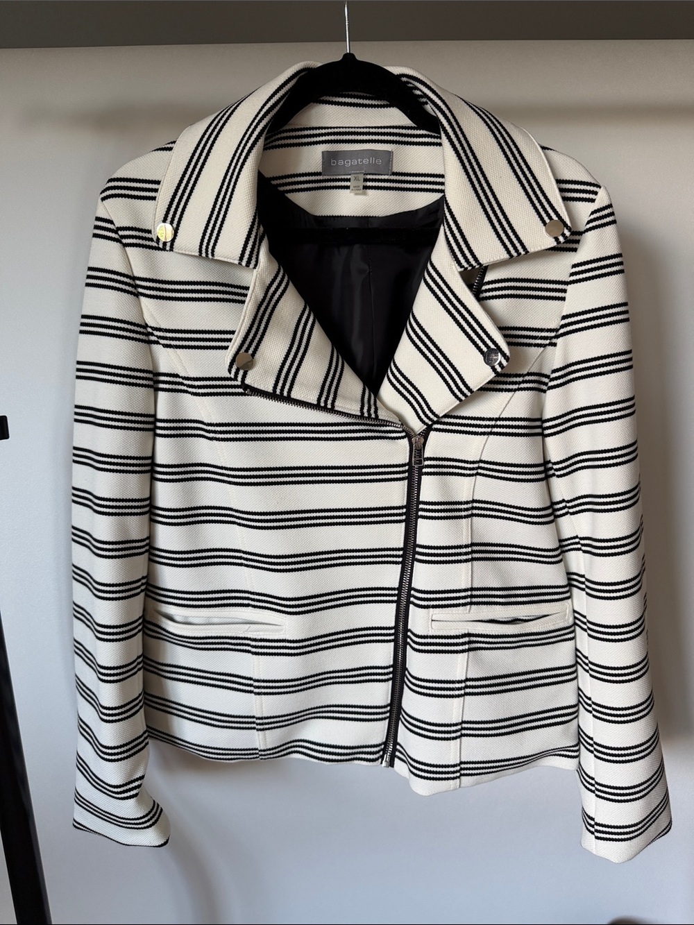 Bagatelle Women's Black & White Striped Moto Jacket XL